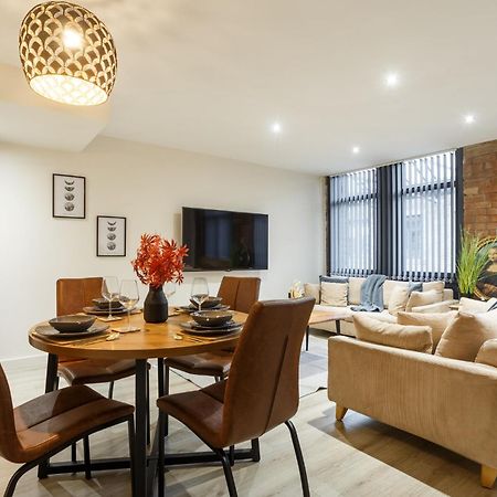 Modern And Cozy Two-Bed Apartment In Bradford แบรดฟอร์ด ภายนอก รูปภาพ